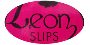 leon-slips